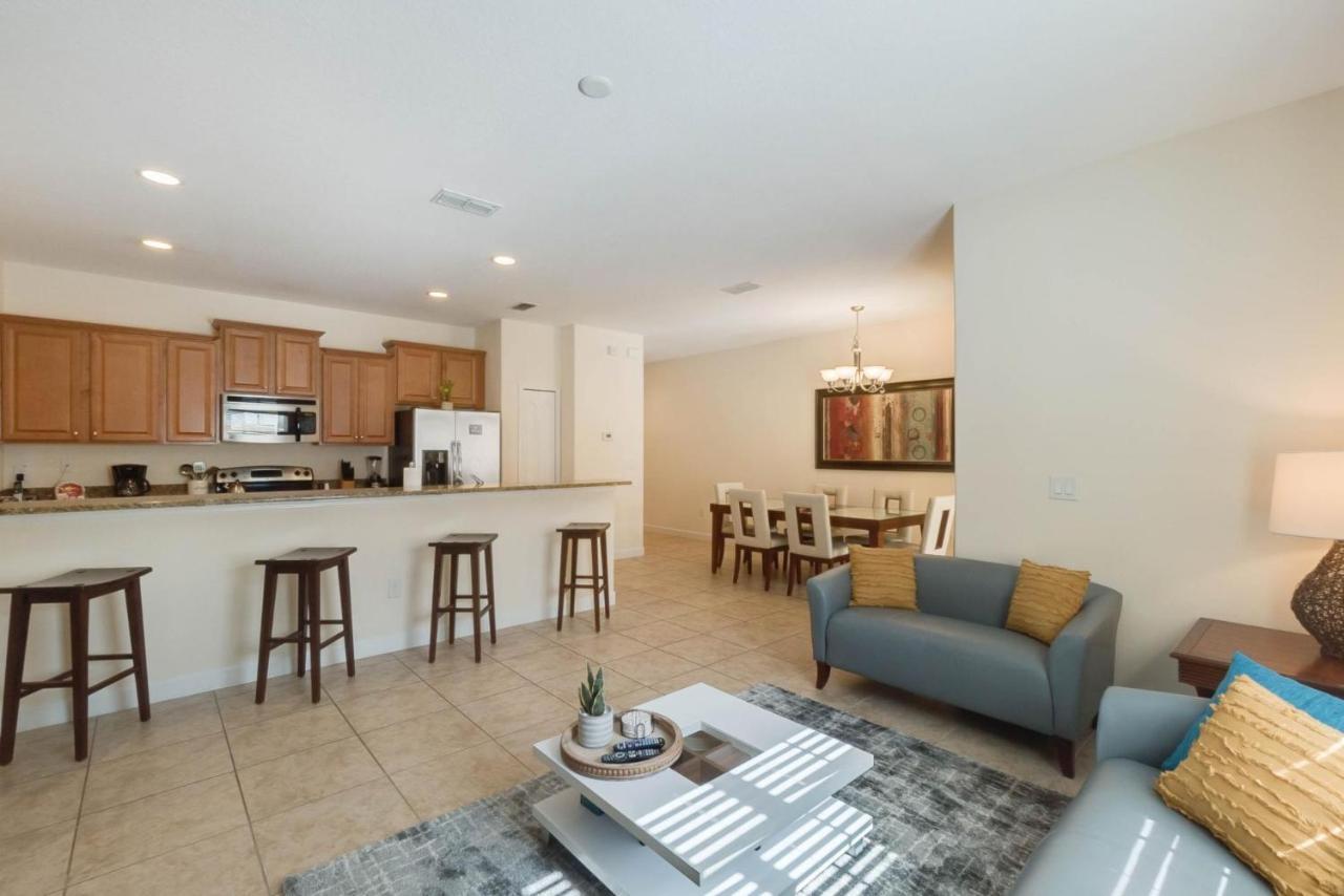 Townhome W Pool Near Disney & Orlando Attractions Kissimmee Eksteriør bilde